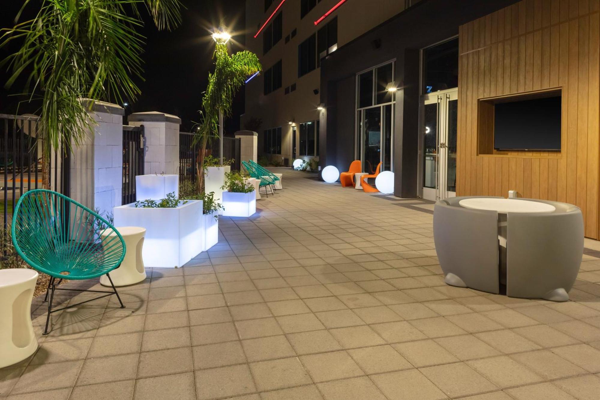 Готель Aloft Glendale At Westgate Екстер'єр фото